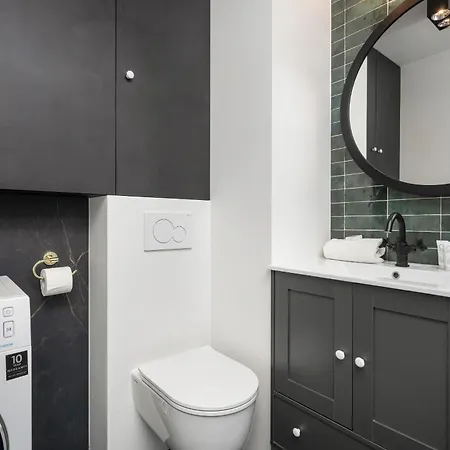 Modern Classic In Kepa Mieszczanska By Renters Appartement *