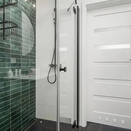 Modern Classic In Kepa Mieszczanska By Renters Appartement Wrocław