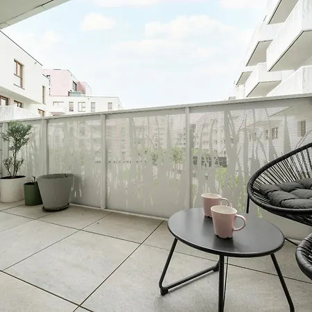 Appartement Modern Classic In Kepa Mieszczanska By Renters *