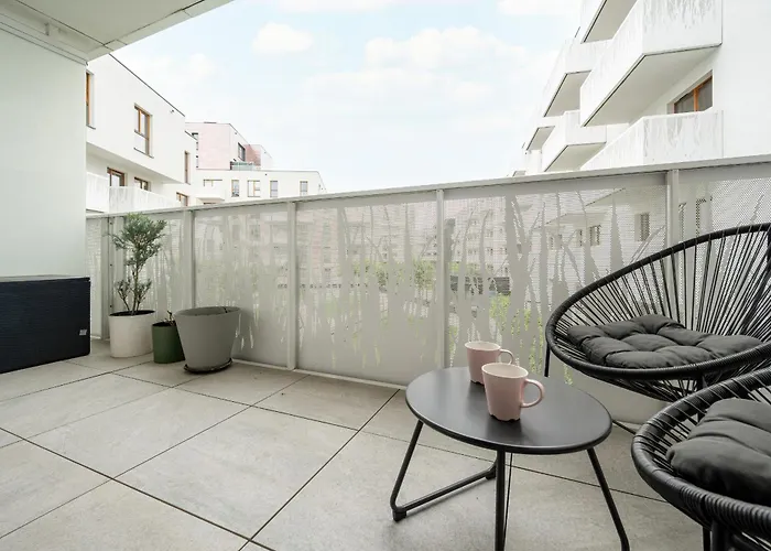 Apartment Modern Classic In Kepa Mieszczanska By Renters *