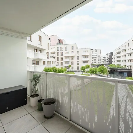 Modern Classic In Kepa Mieszczanska By Renters Apartment *